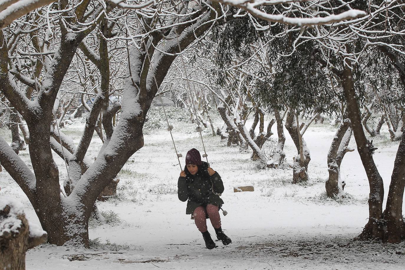 Nieve en Atenas provocada por la borrasca Elpis. 