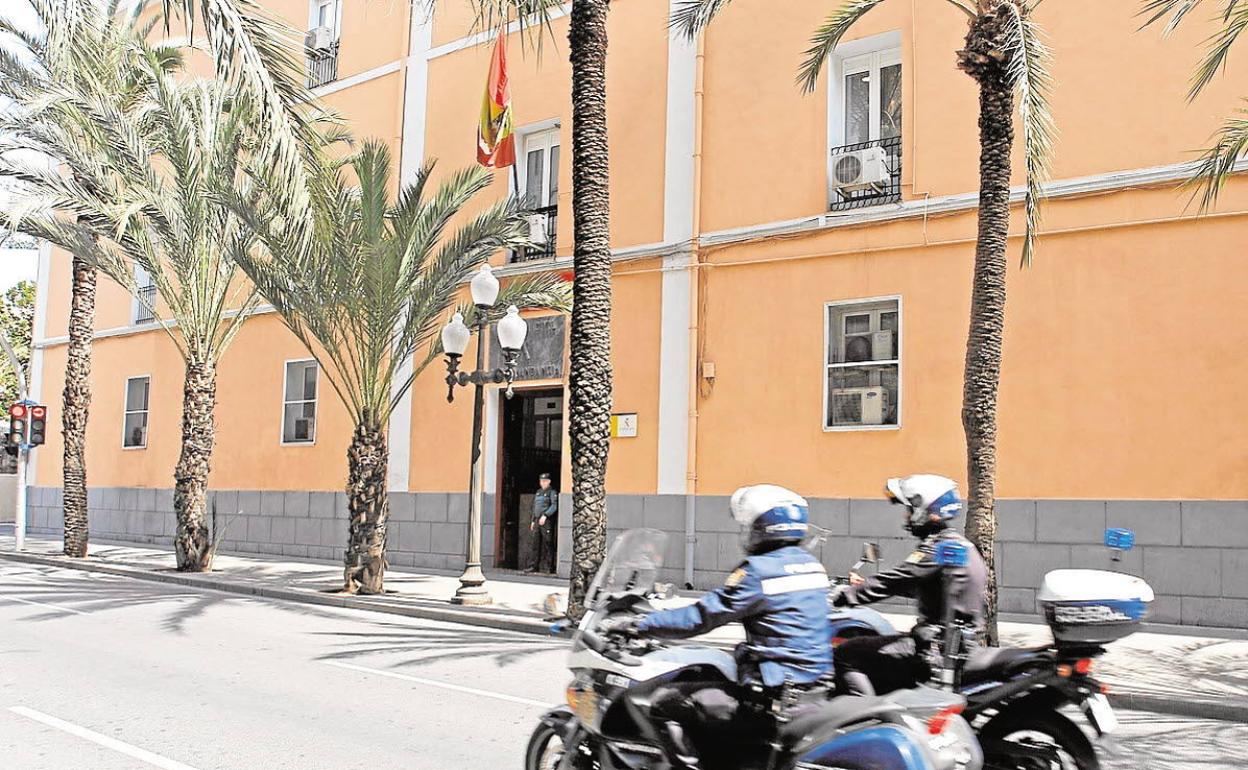 Comandancia provincial de la Guardia Civil. 