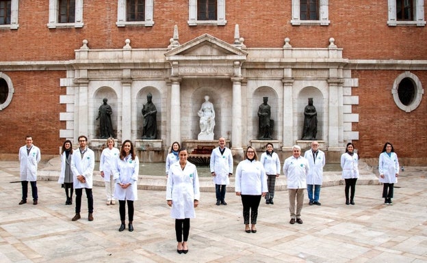 La mesa electoral del Colegio de Farmacéuticos de Valencia dice que no ha dimitido ninguno de sus miembros