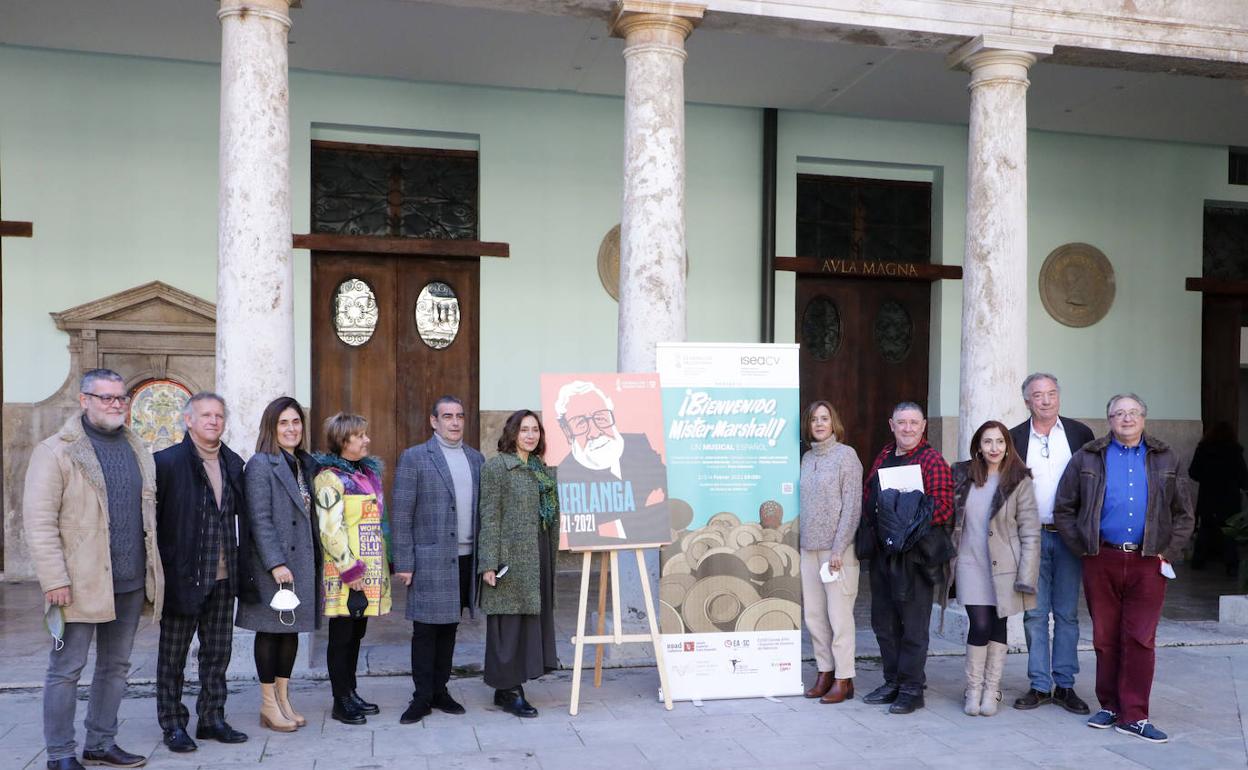 Los responsables del proyecto del musical, que se representará los días 2, 3 y 4 de febrero en Valencia. 