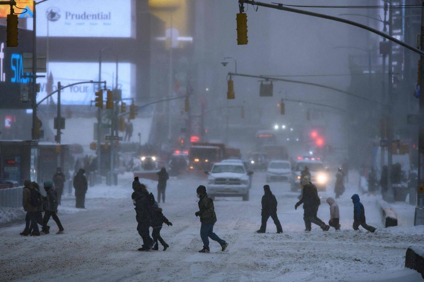 Fotos de Nueva Yok: La nieve sepulta Nueva York