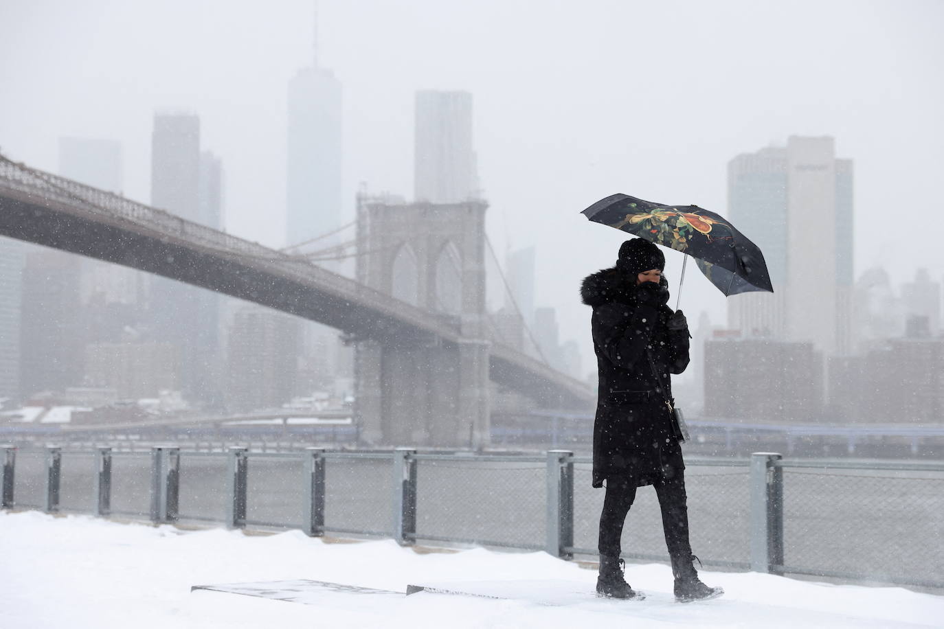 Fotos de Nueva Yok: La nieve sepulta Nueva York