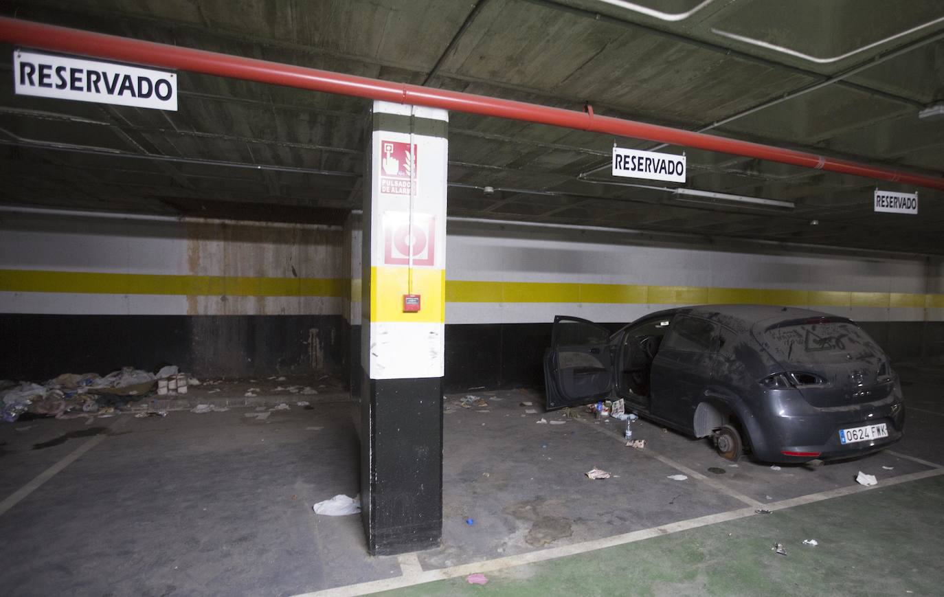 Fotos: El parking de los horrores está en Valencia