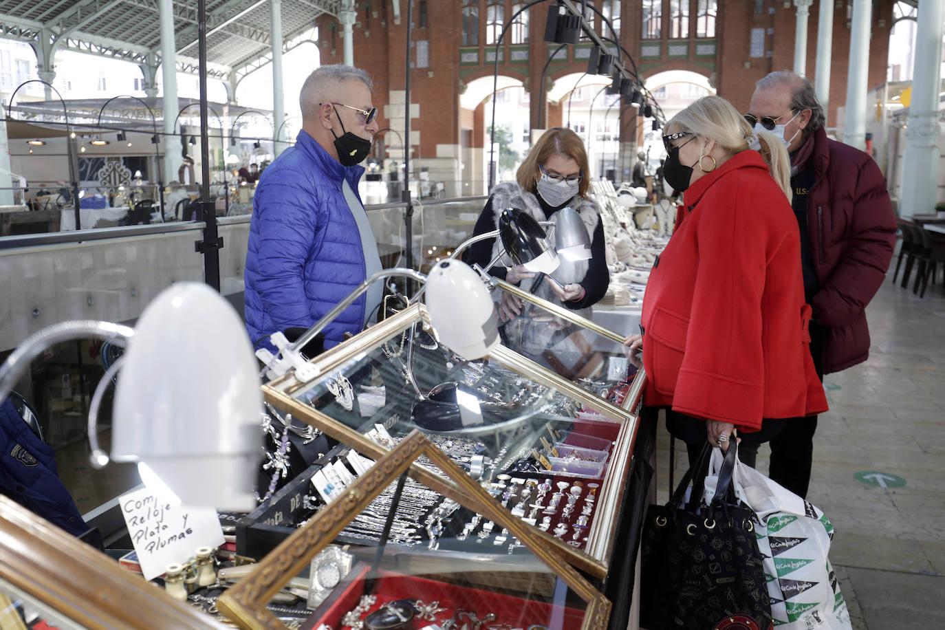 Fotos: Vuelve la moda de las antigüedades a Valencia