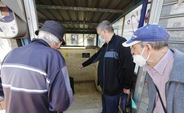 Tres Cruces: el parking y otras miserias