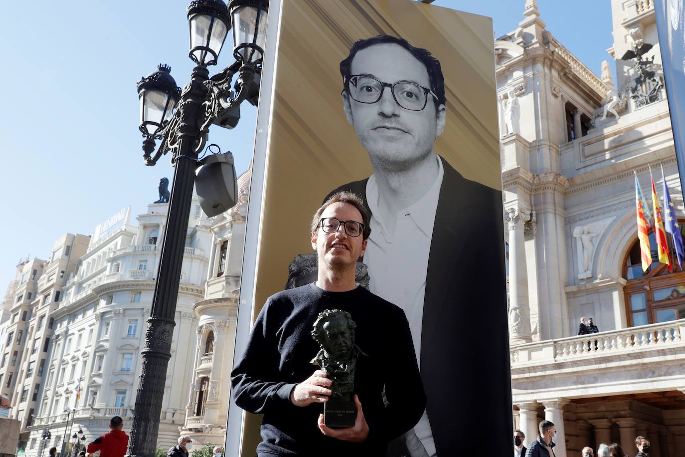 Fotos: Los Goya transforman la plaza del Ayuntamiento de Valencia