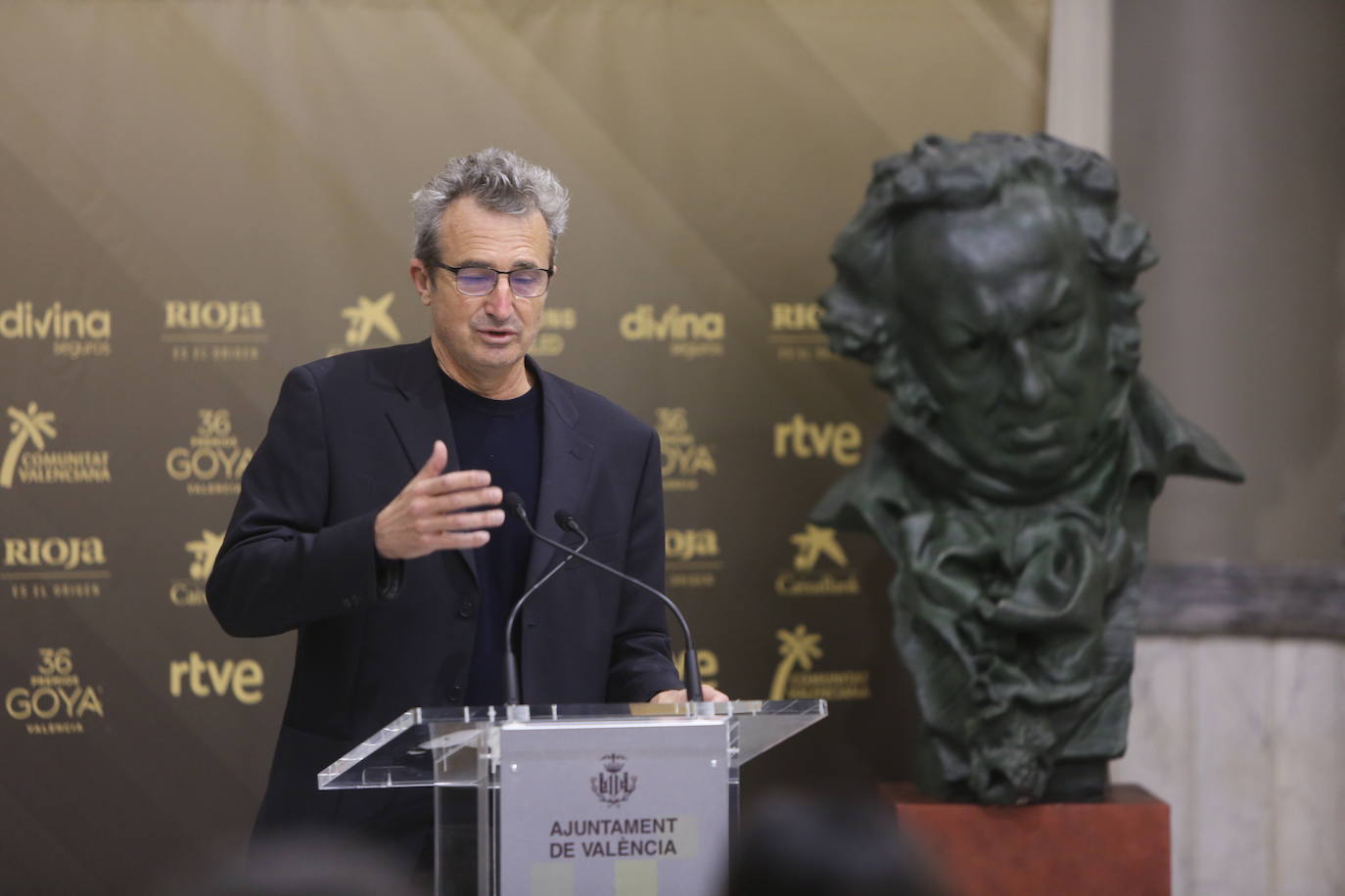 Fotos: Los Goya transforman la plaza del Ayuntamiento de Valencia