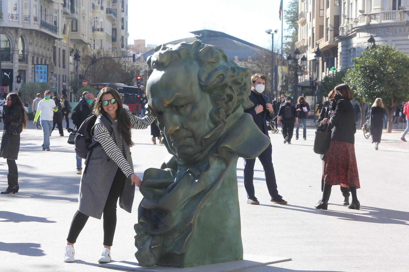 Fotos: Los Goya transforman la plaza del Ayuntamiento de Valencia