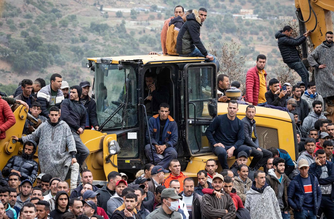 Marruecos se vuelca para sacar al niño del pozo donde cayó el martes 1 de febrero de 2022. 