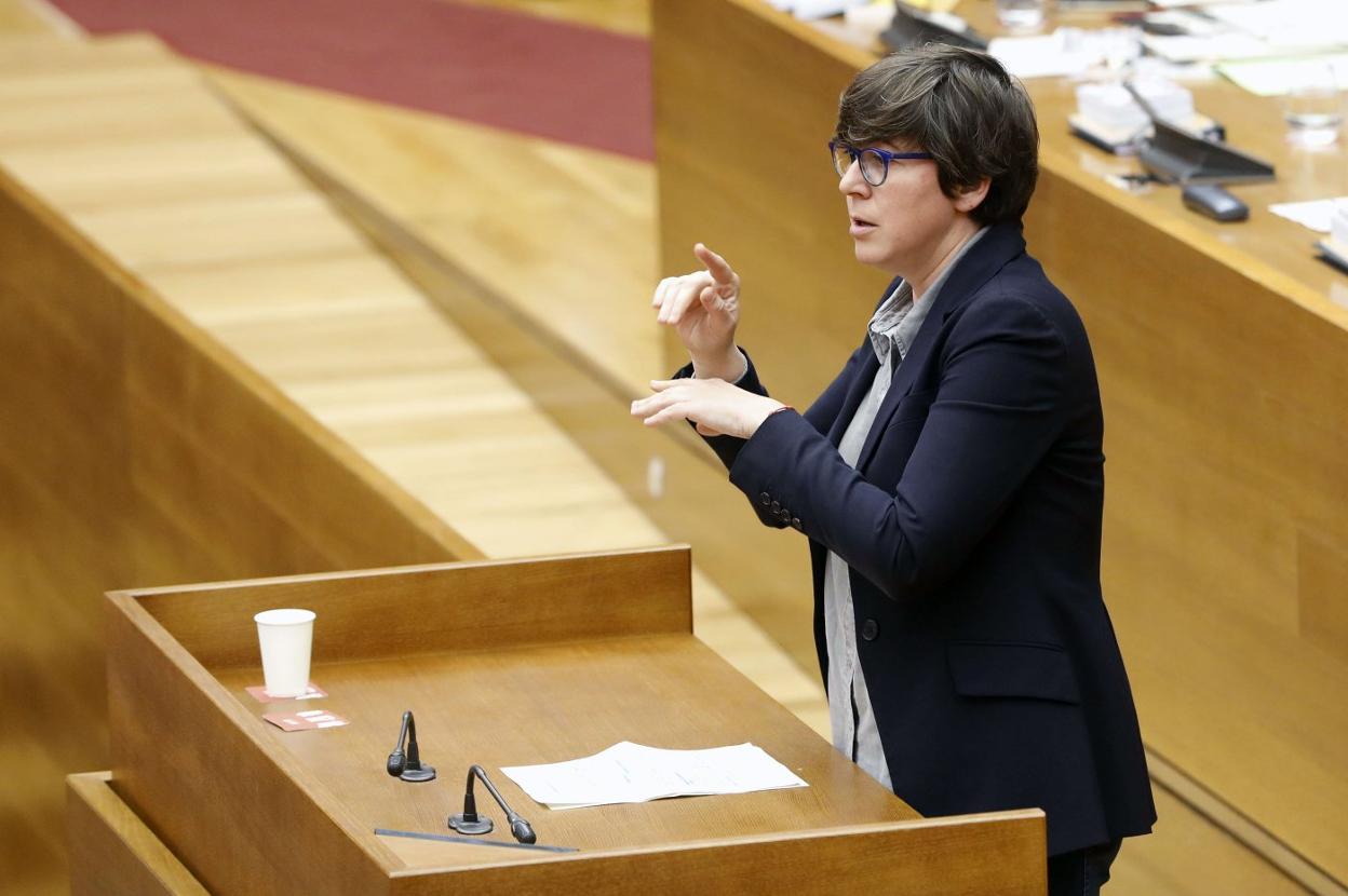 Pilar Lima, en la tribuna de Les Corts.