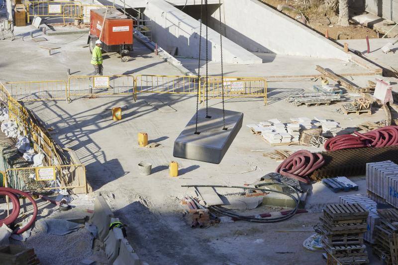 Fotos: Las obras de la Plaza de la Reina avanzan