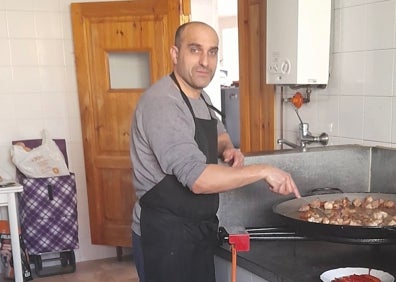 Imagen secundaria 1 - Dónde comer en Tárbena | Paella de la montaña, el arroz familiar de Tárbena