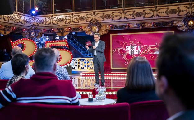 Jordi Hurtado, presentador de 'Saber y Ganar', durante el programa especial por el 25 aniversario del concurso.