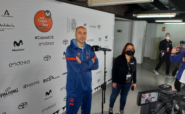 Joan Peñarroya, durante su rueda de prensa en el Palacio de los Deportes de Granada. 