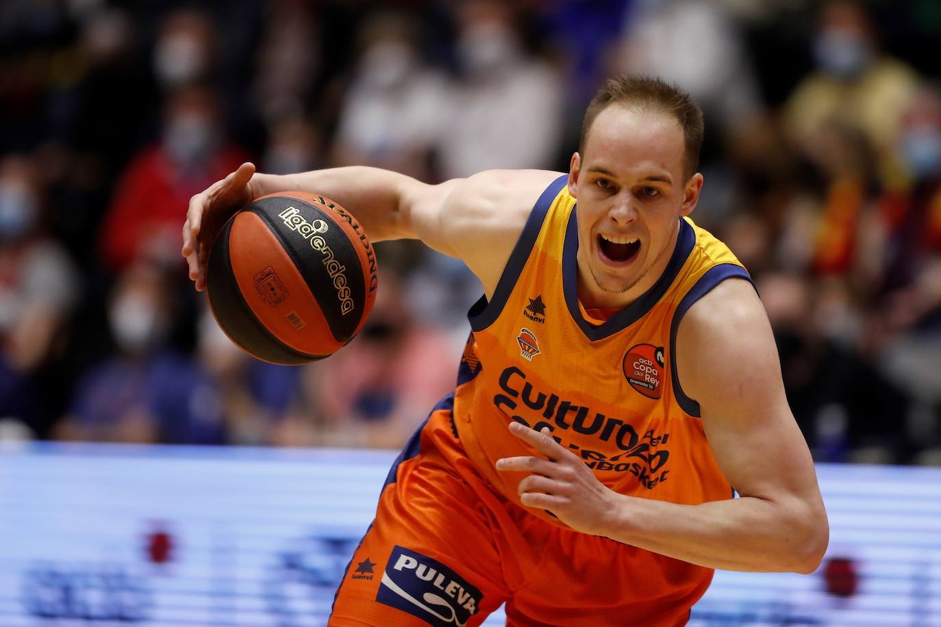 Fotos: Las mejores imágenes del Valencia Basket-UCAM Murcia de Copa del Rey