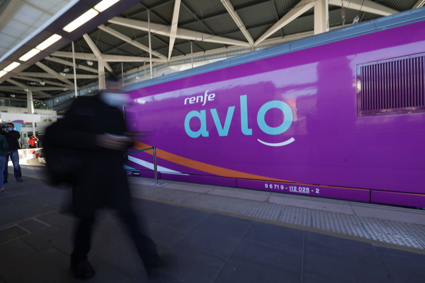 El primer tren de Avlo llega a Valencia.