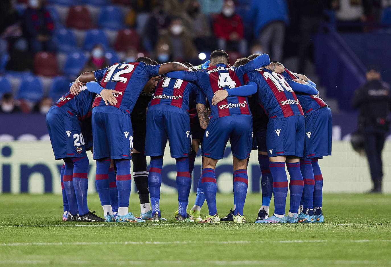 Fotos: Las mejores imágenes del Levante UD-Elche CF