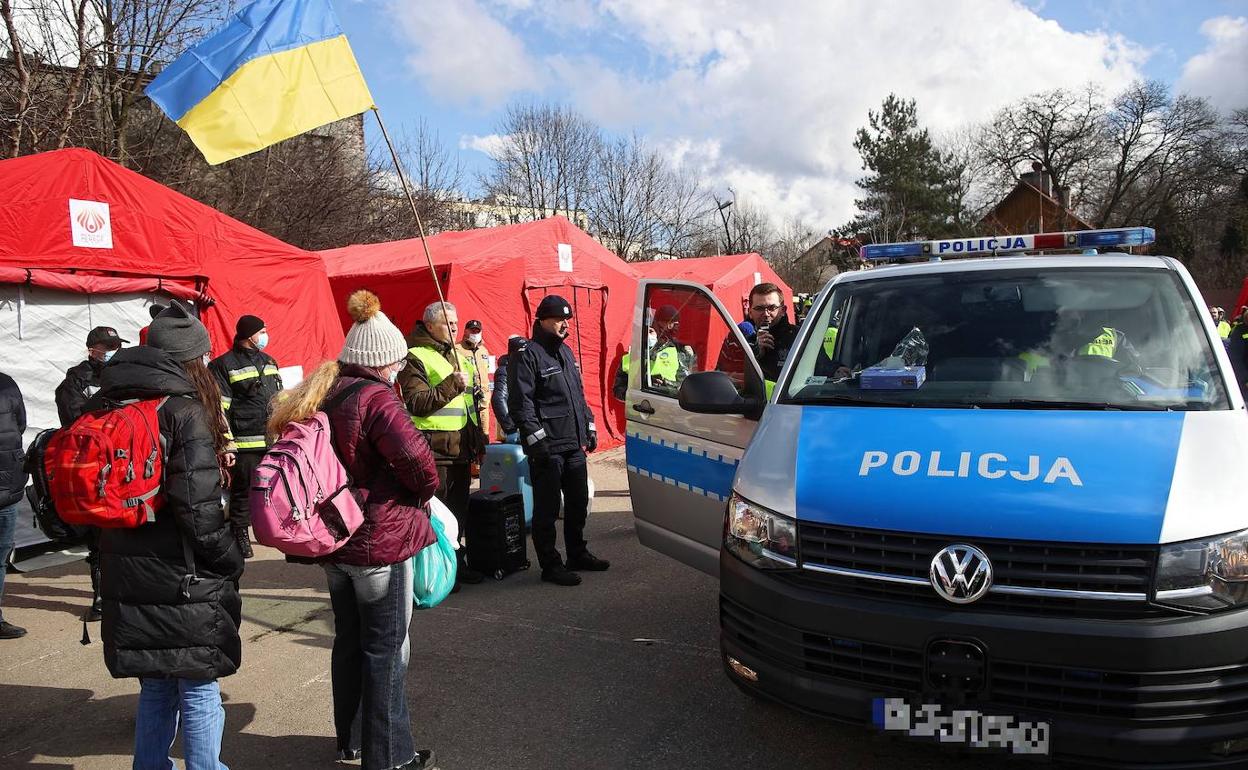 Ucranianos que llegan a la ciudad polaca de Olkusz. 