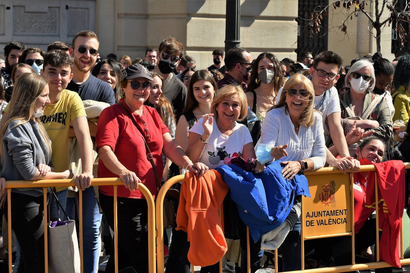 Fotos: Búscate en la mascletà del 1 de marzo de 2022