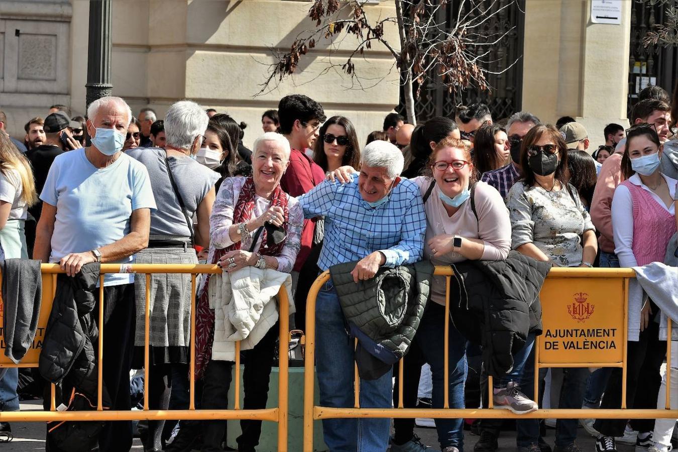 Fotos: Búscate en la mascletà del 2 de marzo de 2022