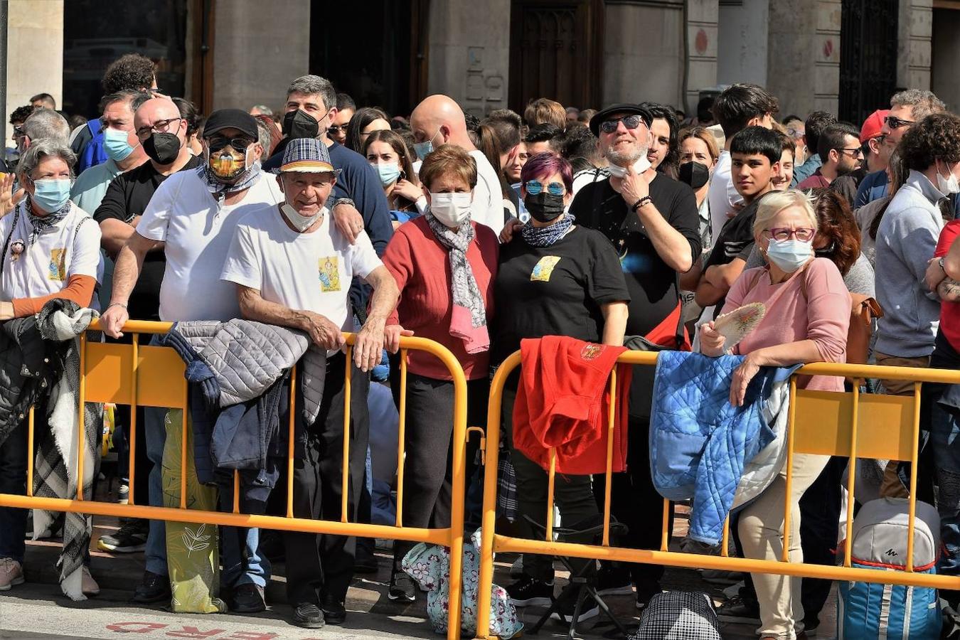 Fotos: Búscate en la mascletà del 2 de marzo de 2022