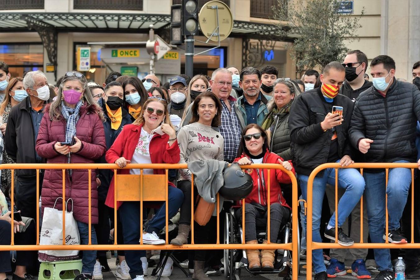 Fotos: Búscate en la mascletà del 2 de marzo de 2022