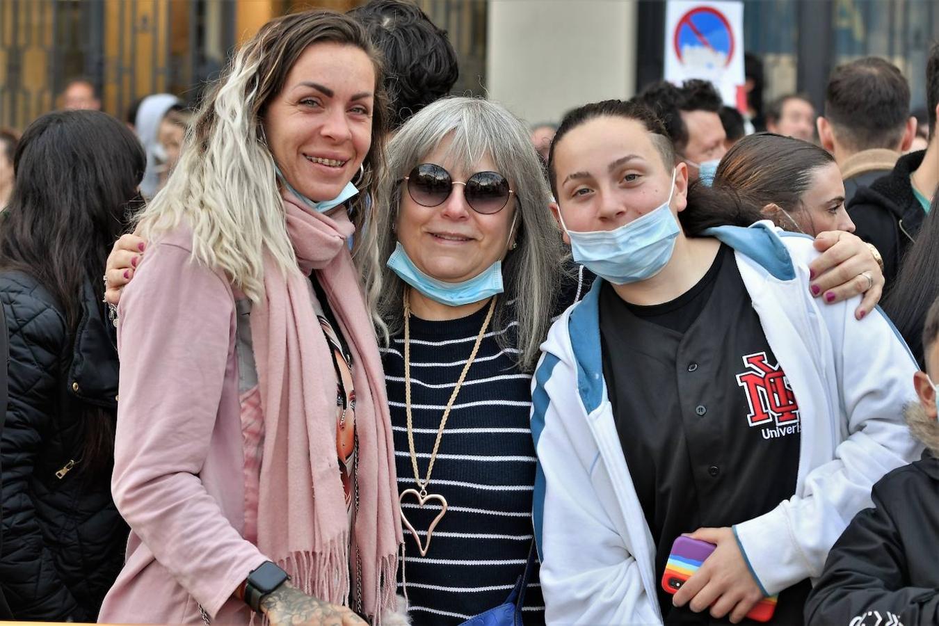 Fotos: Búscate en la mascletà del 2 de marzo de 2022