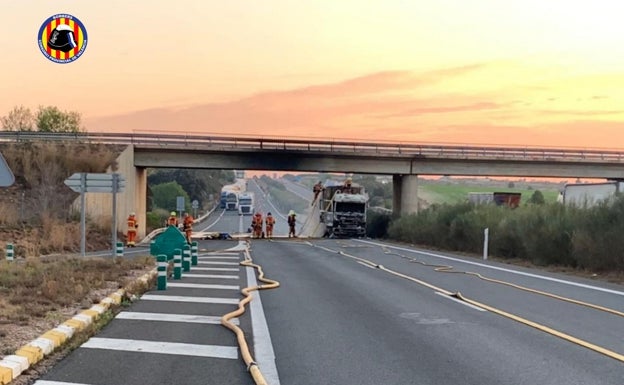 Lugar donde ha tenido lugar el accidente que ha provocado retenciones en el tráfico. 