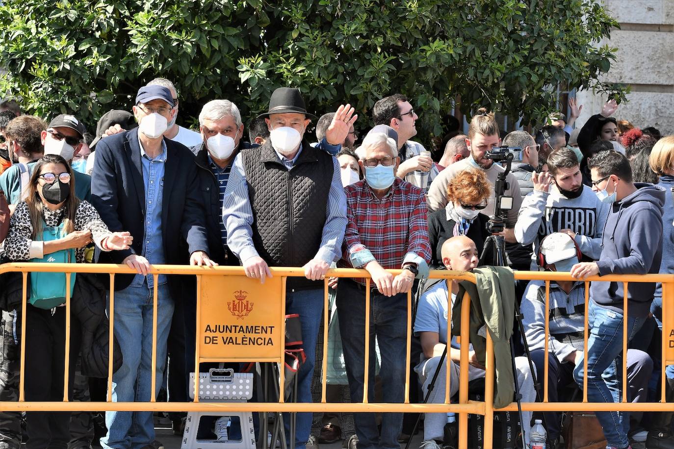 Fotos: Búscate en la mascletà del 3 de marzo de 2022