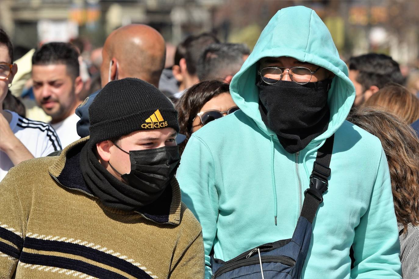 Fotos: Búscate en la mascletà del 3 de marzo de 2022