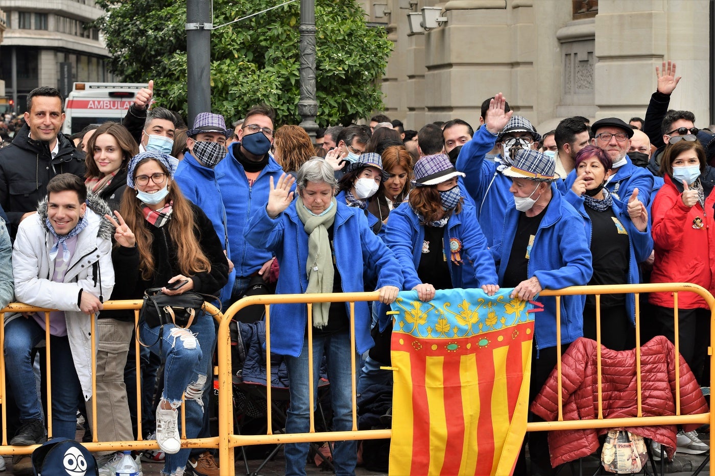 Fotos: Búscate en la mascletà del 5 de marzo de 2022