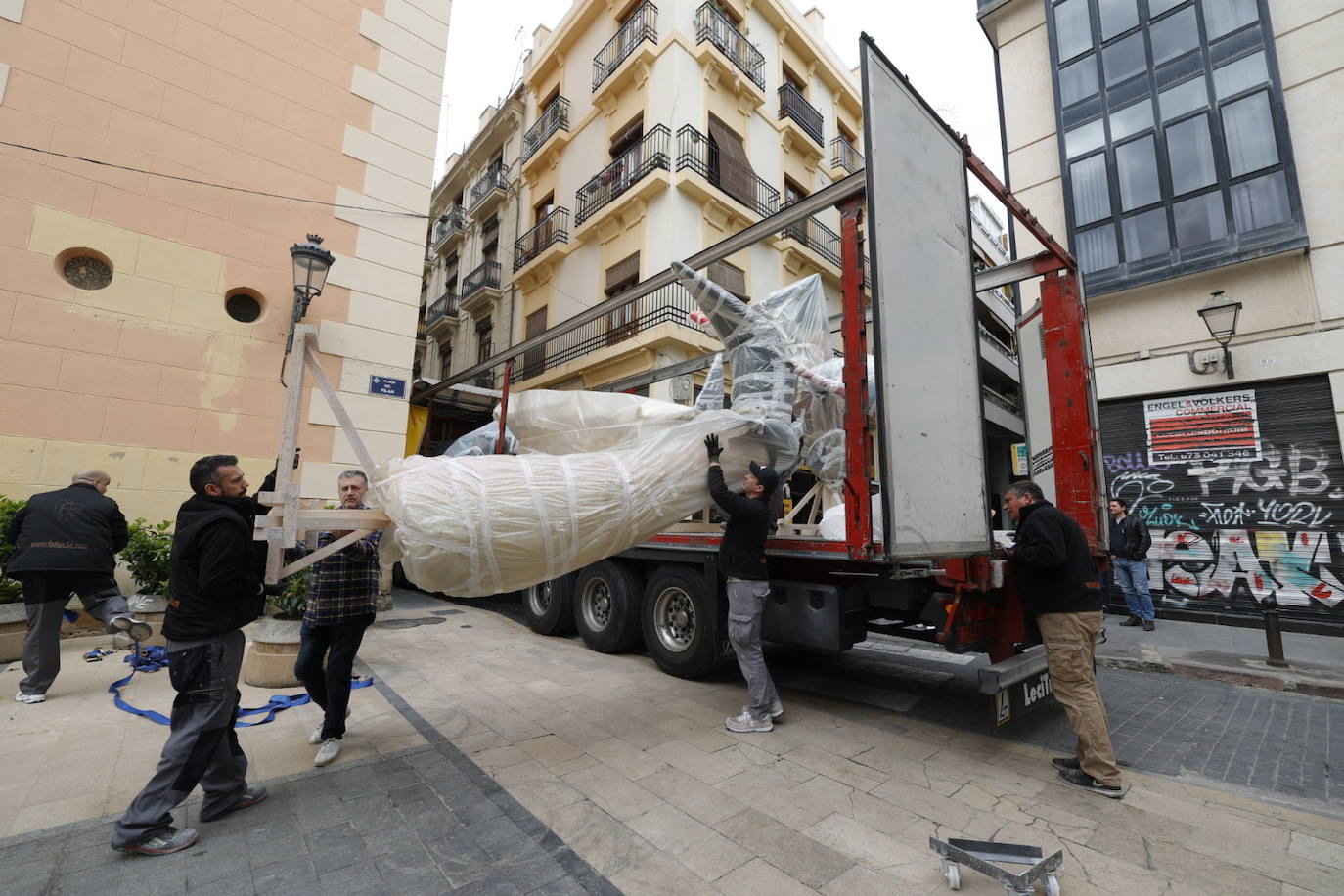 Fotos: Llegan las Fallas de especial a las calles