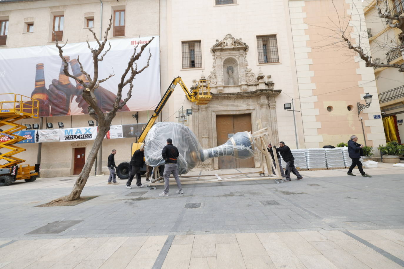 Fotos: Llegan las Fallas de especial a las calles