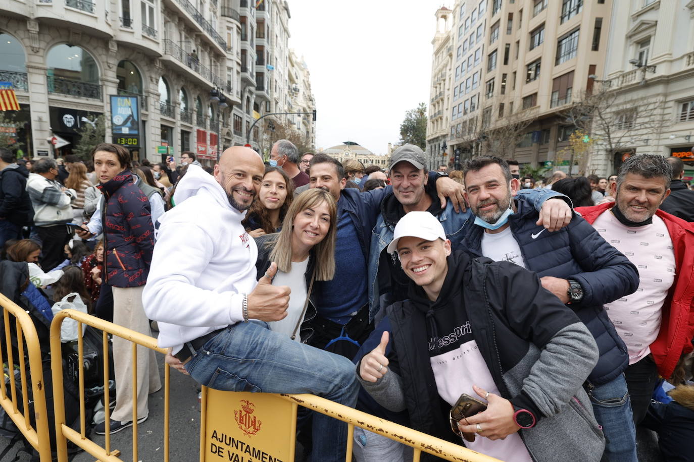 Fotos: Así ha sido la mascletà por Ucrania del 5 de marzo