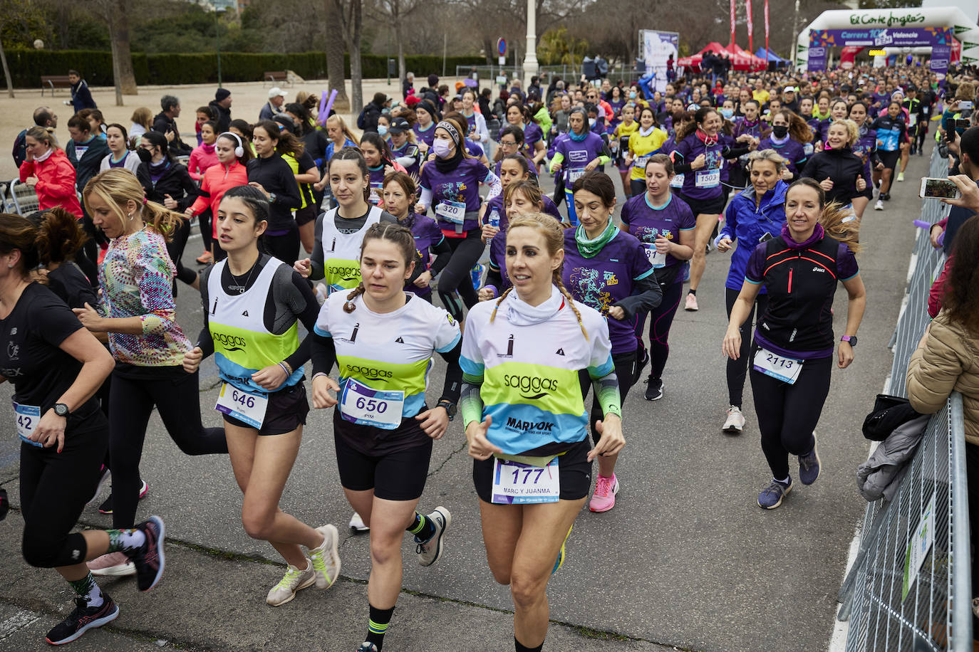 Fotos: Búscate en la carrera 10K Femenina de Valencia