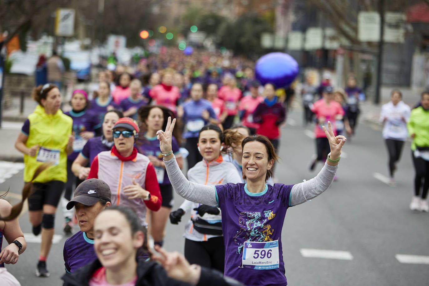 Fotos: Búscate en la carrera 10K Femenina de Valencia