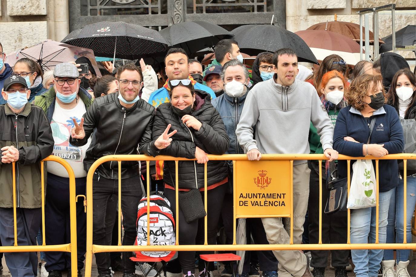 Fotos: Búscate en la mascletà del 6 de marzo de 2022