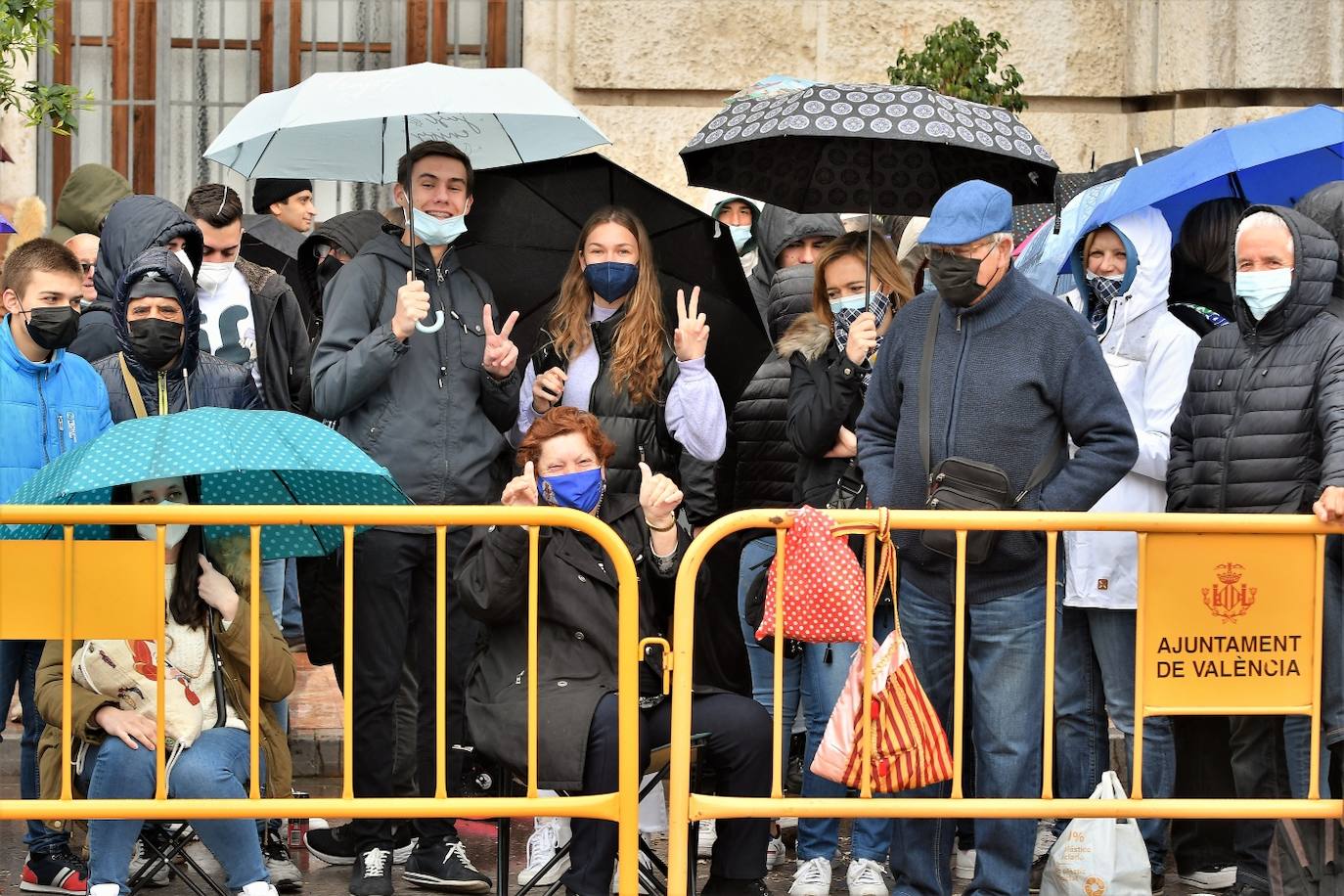 Fotos: Búscate en la mascletà del 6 de marzo de 2022