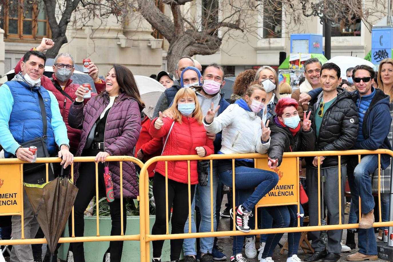 Fotos: Búscate en la mascletà del 6 de marzo de 2022