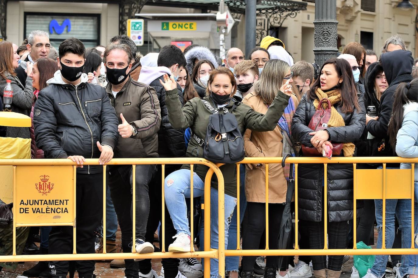 Fotos: Búscate en la mascletà del 6 de marzo de 2022