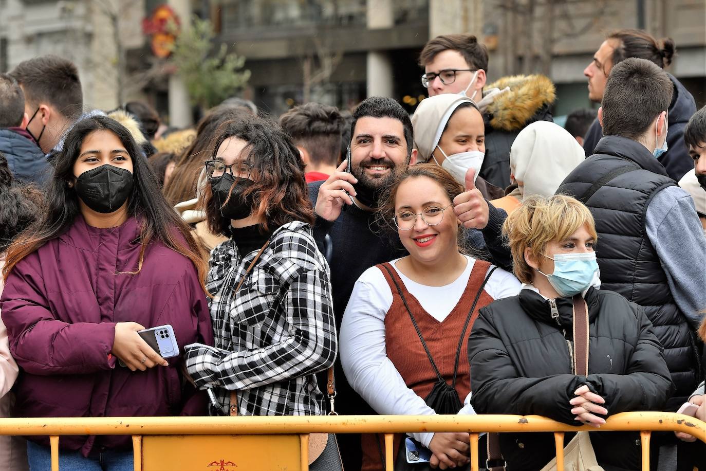 Fotos: Búscate en la mascletà del 6 de marzo de 2022