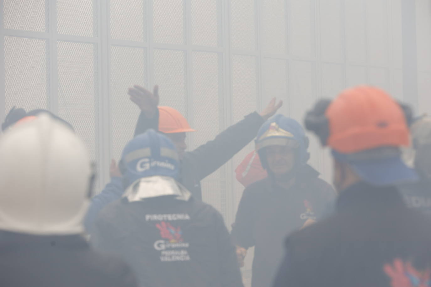 Fotos: Así ha sido la mascletà del 6 de marzo