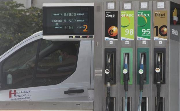 ¿Es perjudicial para el vehículo echar gasolina low-cost?