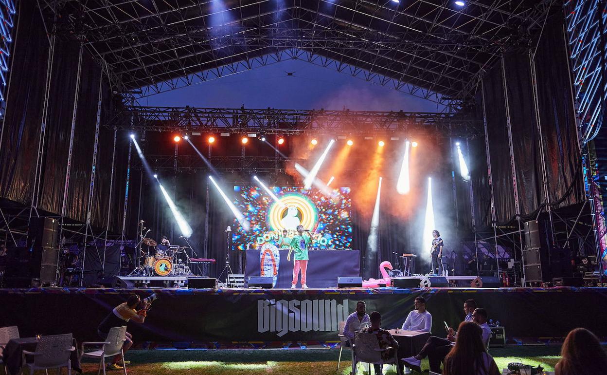 Un concierto en el estadio del Levante UD. 