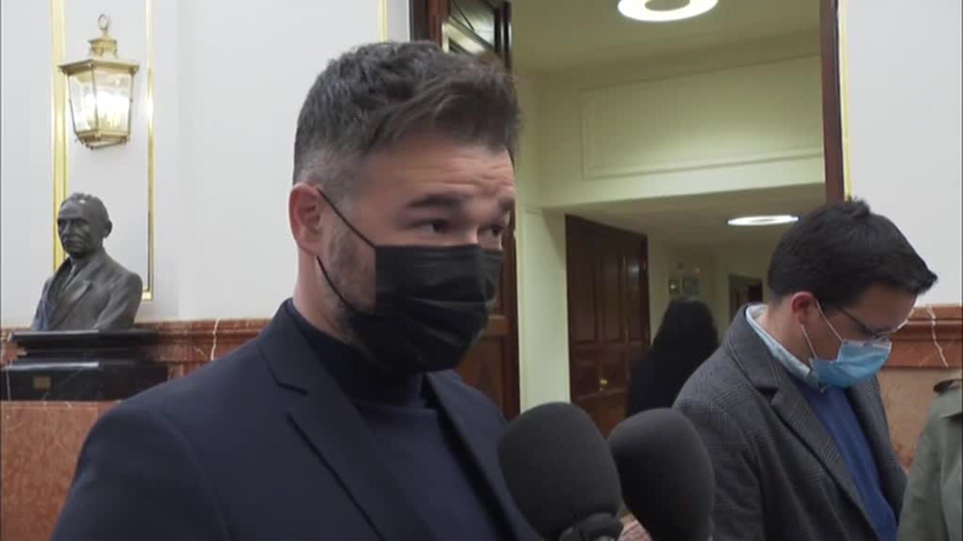Rufián: "A Borrell le pediría que deje de hacer el ridículo y que vuelva para su casa"