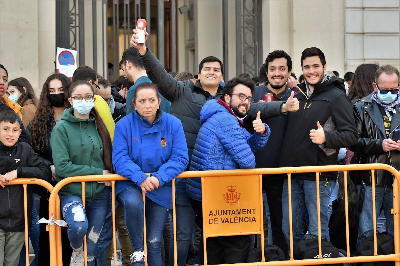 Fotos: Búscate en la mascletà del miércoles 9 de marzo