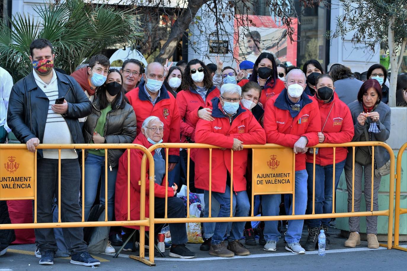 Fotos: Búscate en la mascletà del miércoles 9 de marzo