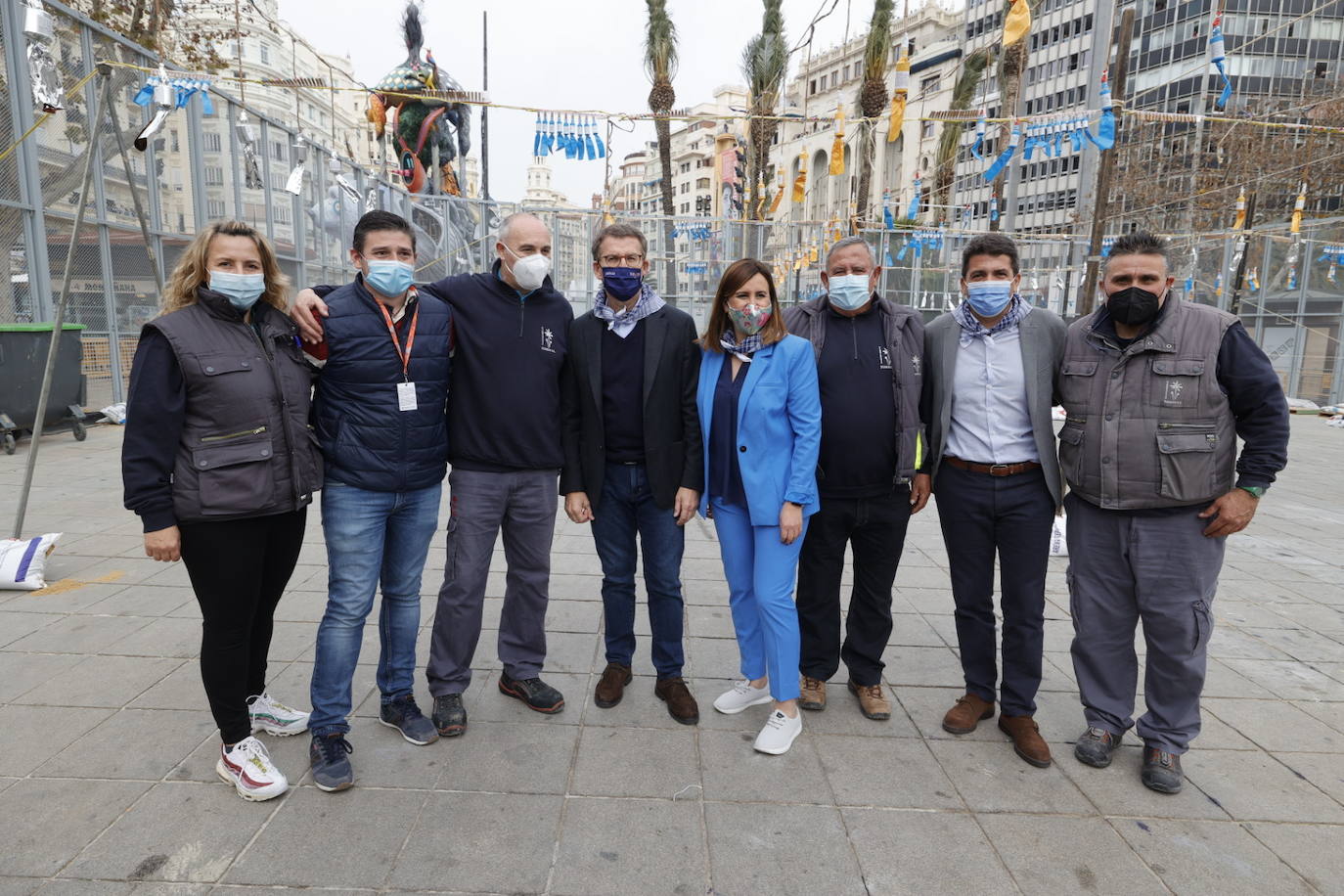 Alberto Núñez Feijóo ha decidido iniciar en Valencia su campaña para dirigir el PP y se ha convertido en el protagonista de la mascletà de este viernes 11 de marzo de 2022, disparada por Pirotecnia Tomás de Benicarló