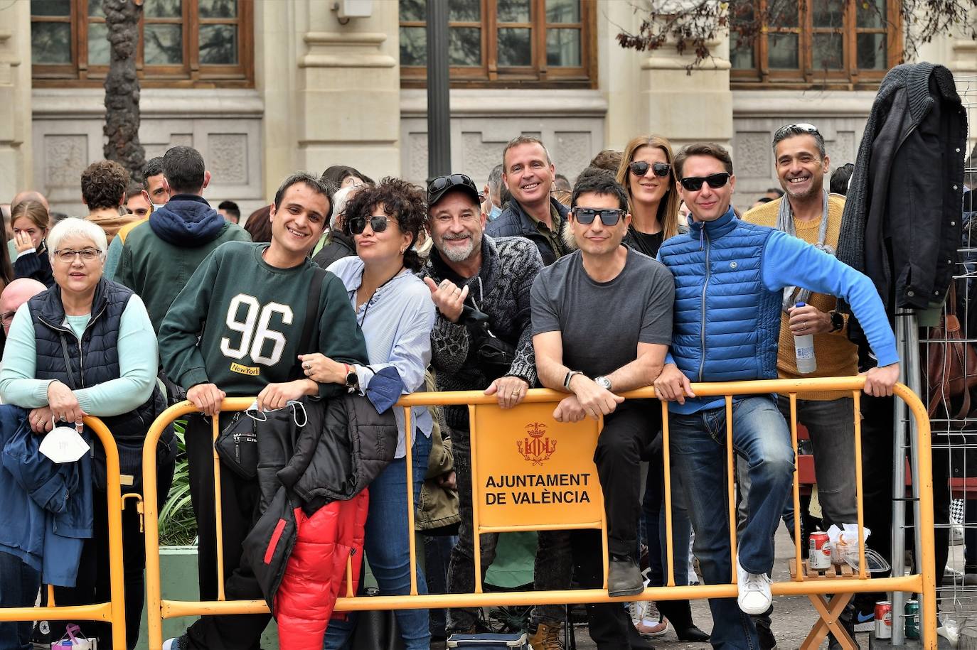 Fotos: Búscate en la mascletà del viernes 11 de marzo