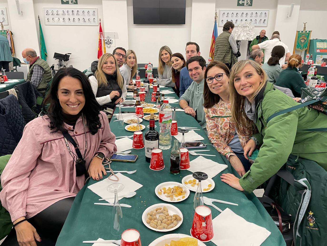 Comida en el casal de los juveniles de Convento.